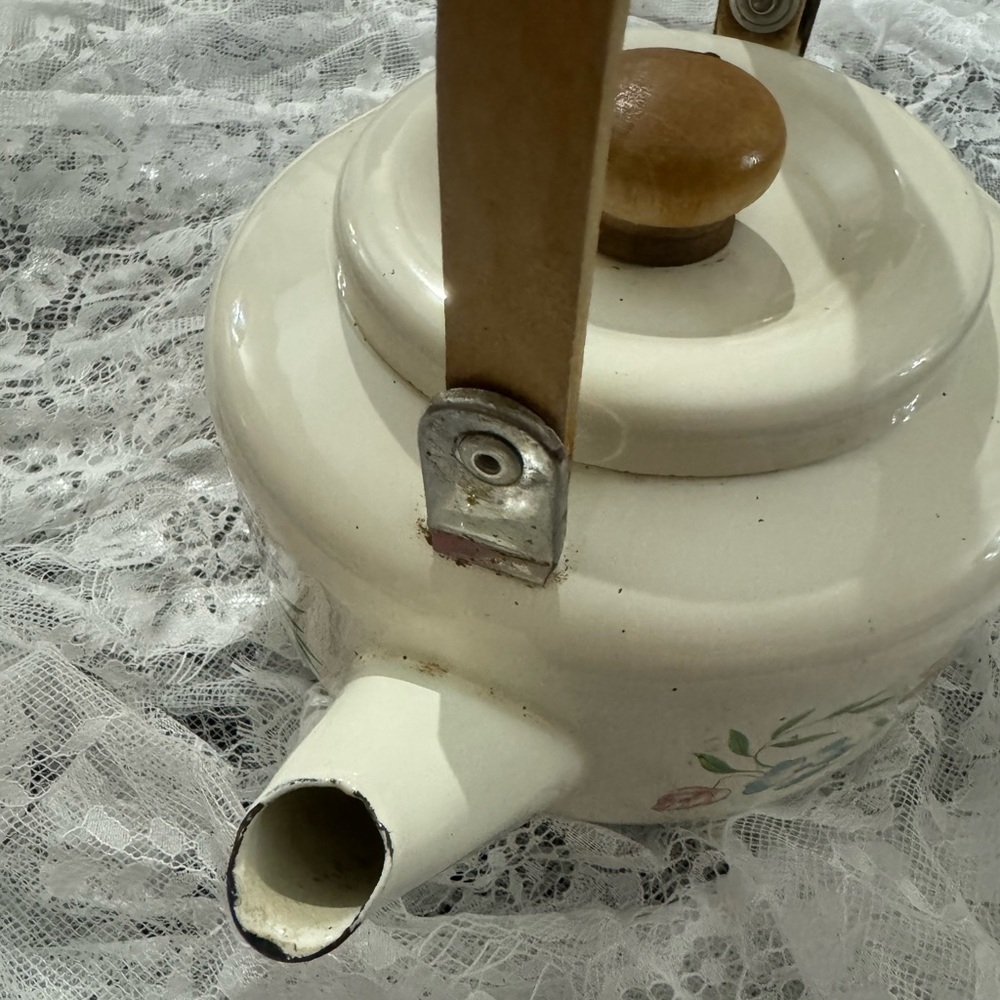VTG Floral MCM Enamel Wood Handle Teapot Kettle Cottagecore Shabby Chic Patina - Picture 12 of 16